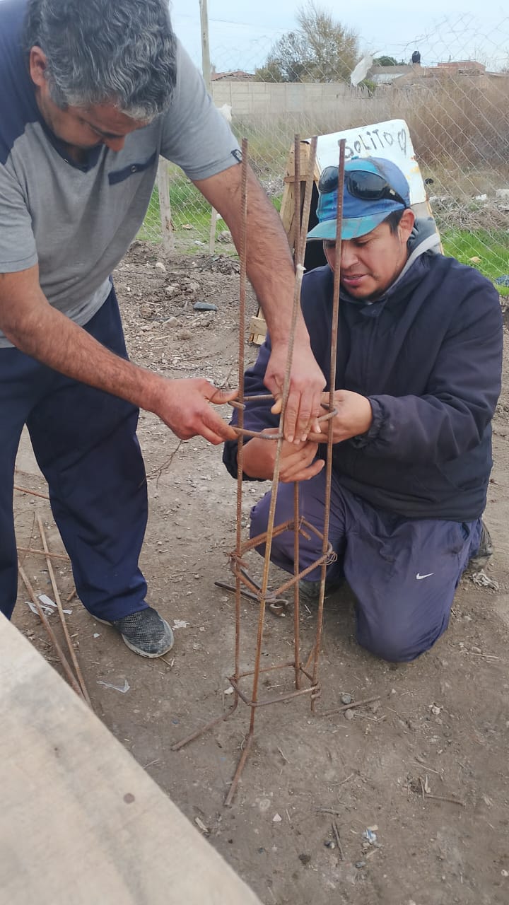 LOS PRIMEROS PASOS DE LA CONSTRUCION DE LA SEDE 